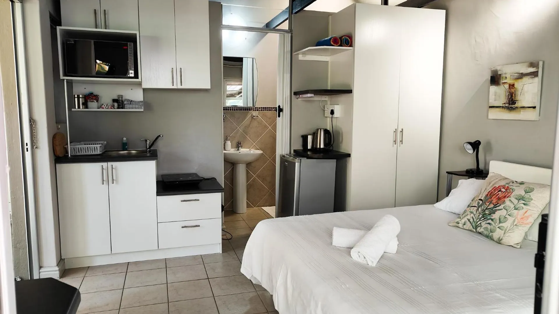 D'Urbanmist Self-Catering Guest House Durbanville