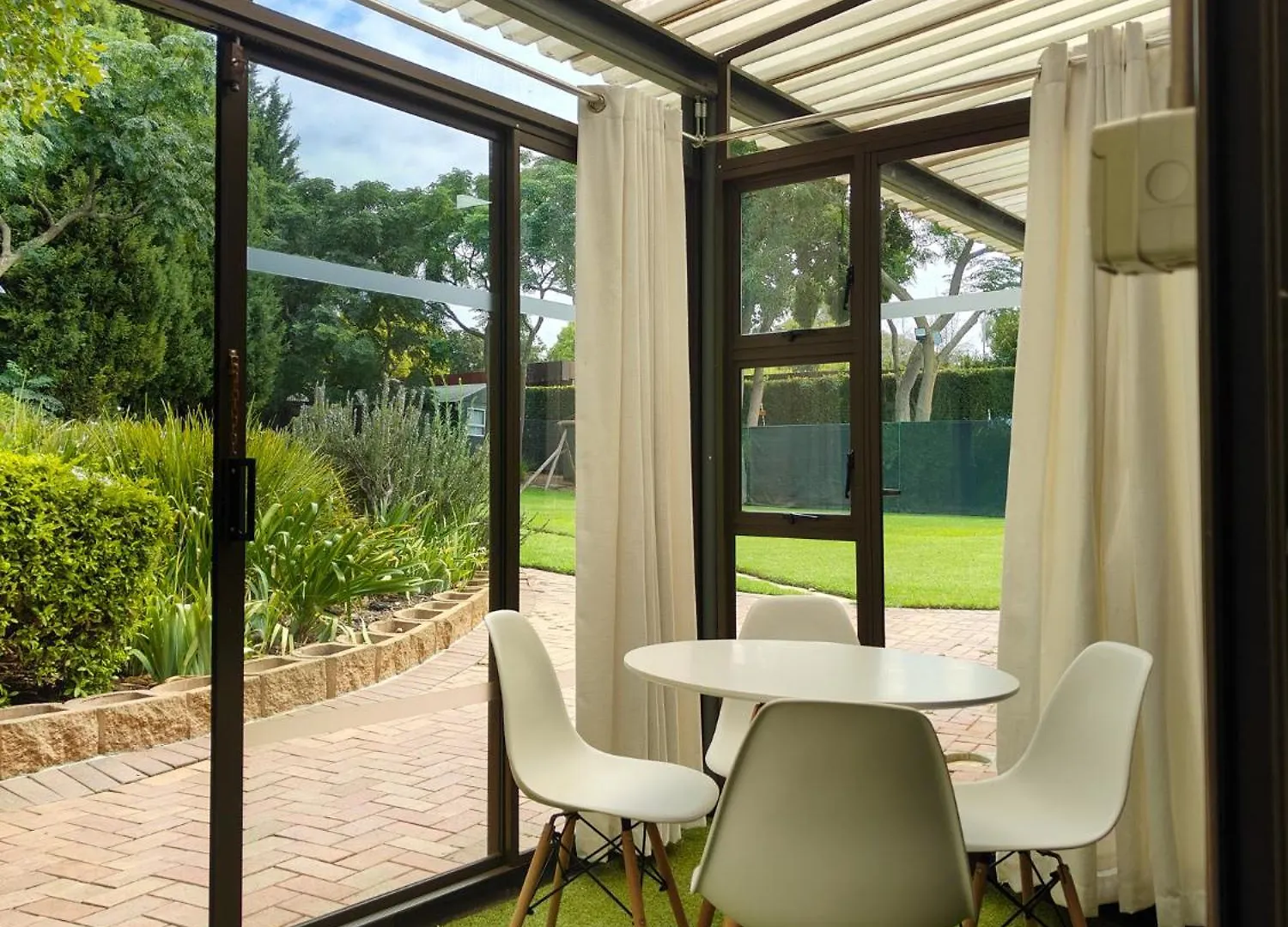 D'Urbanmist Self-Catering Guest House Durbanville