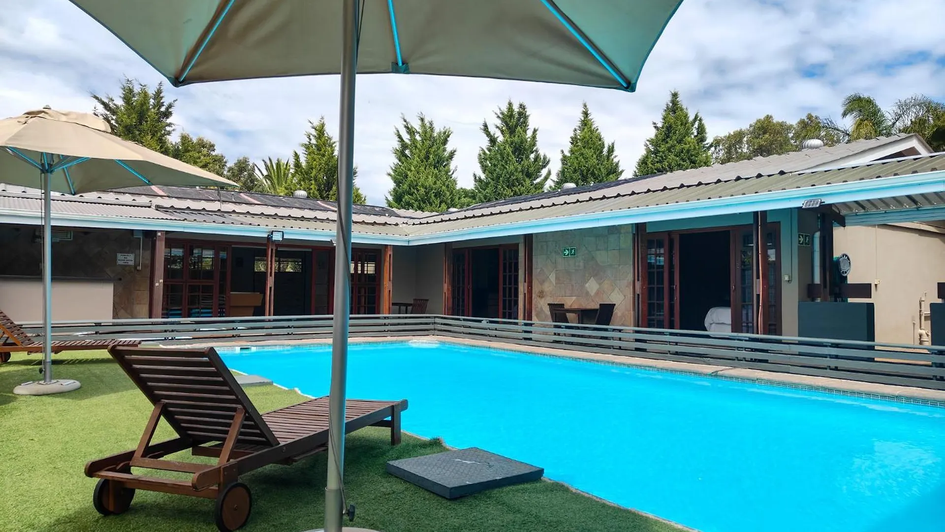 D'Urbanmist Self-Catering Guest House Durbanville